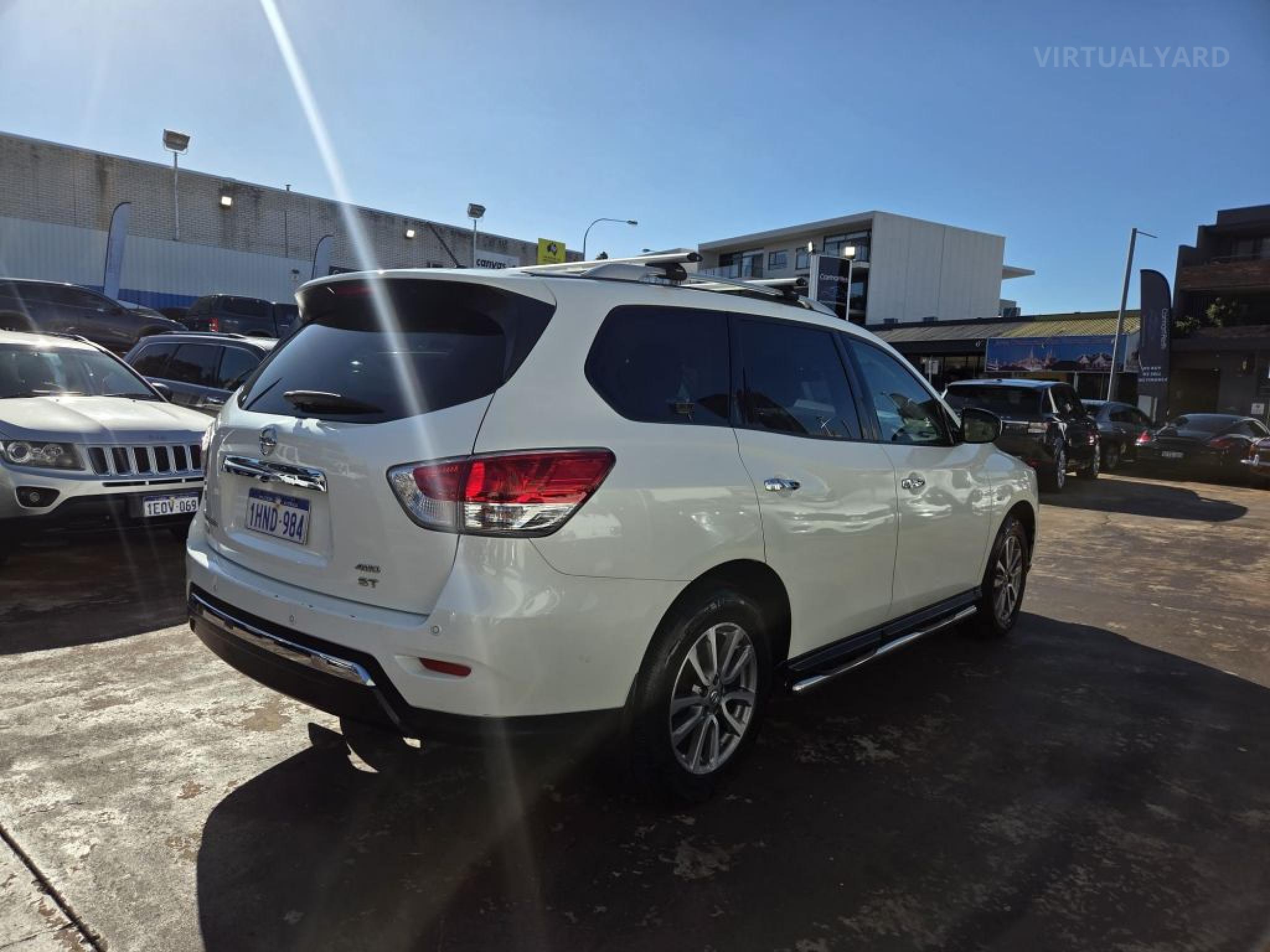2015 Nissan Pathfinder — photo 5
