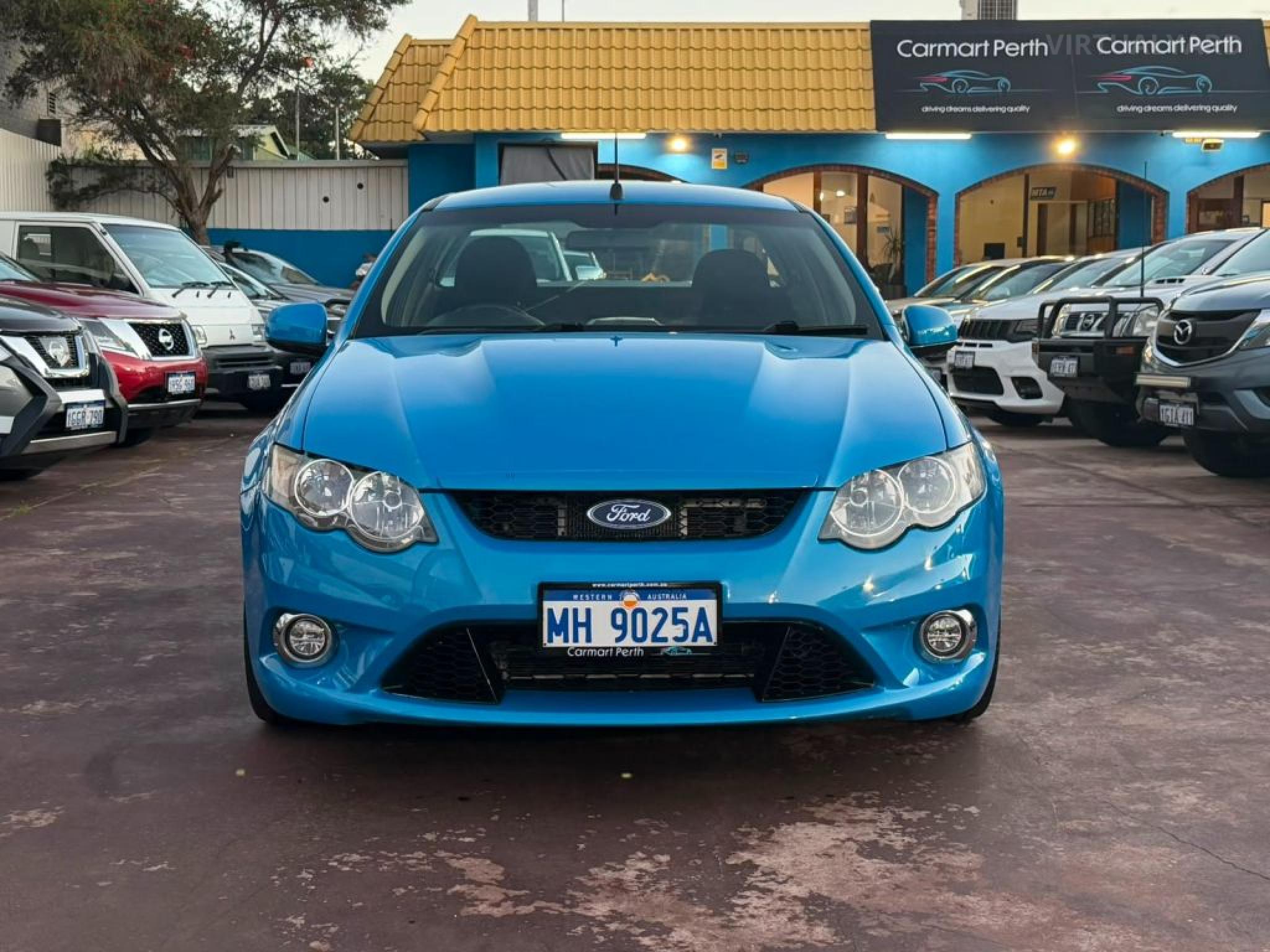 2008 Ford Falcon — photo 2