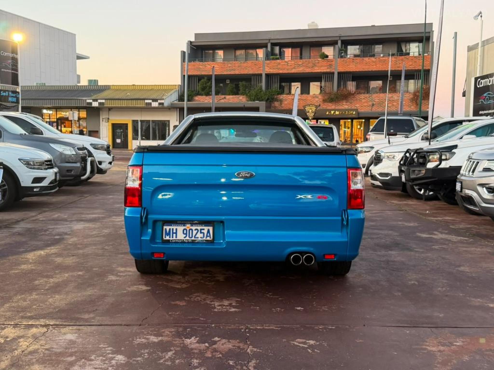 2008 Ford Falcon — photo 4