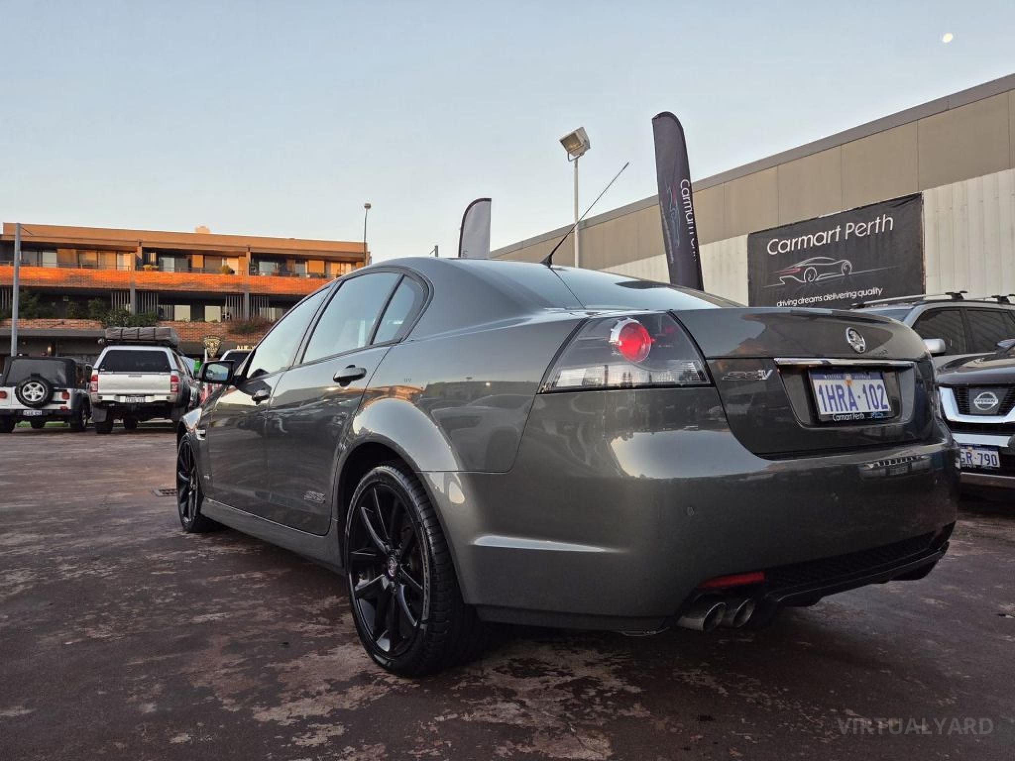 2010 Holden Commodore — photo 4