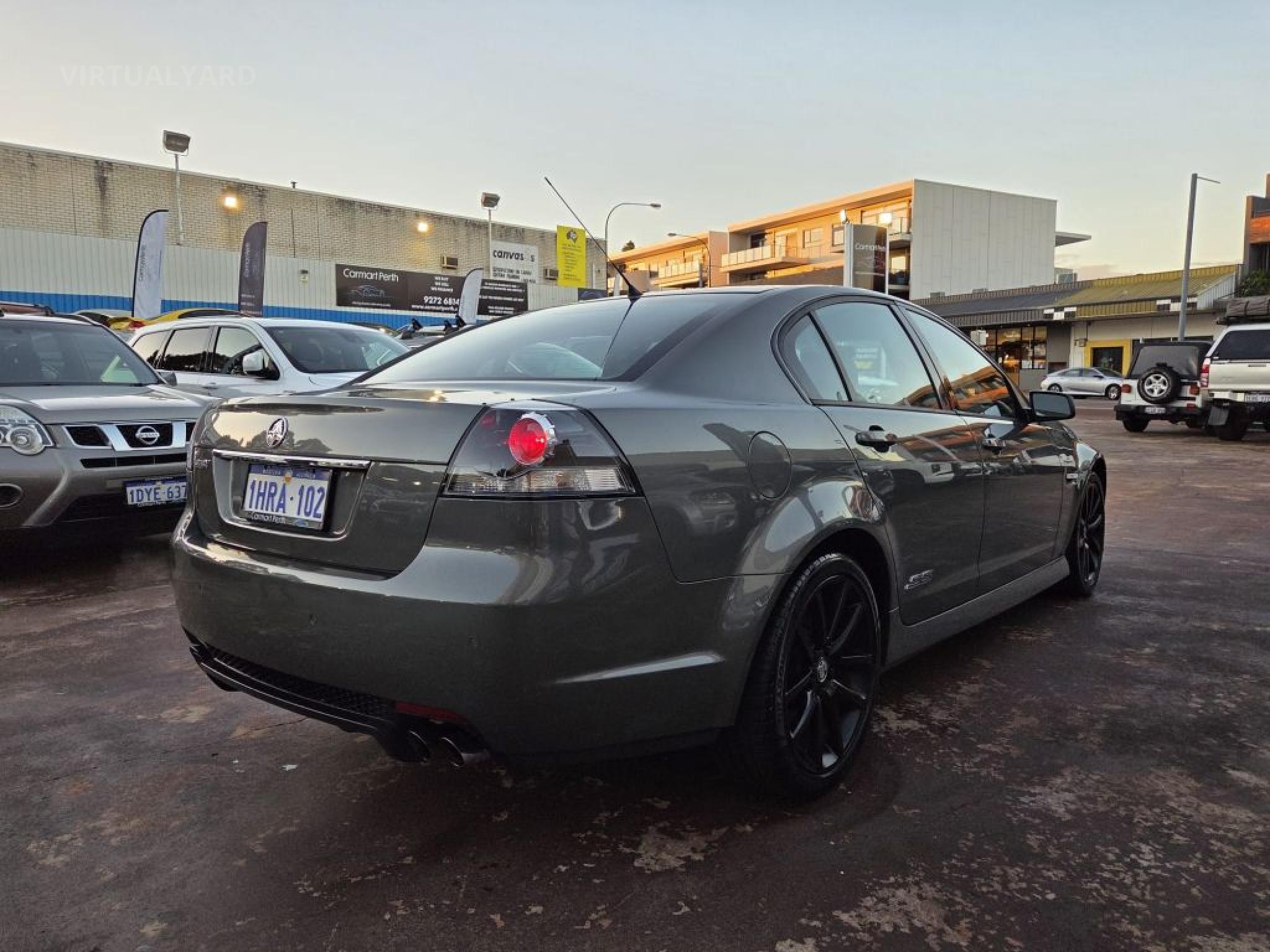 2010 Holden Commodore — photo 5
